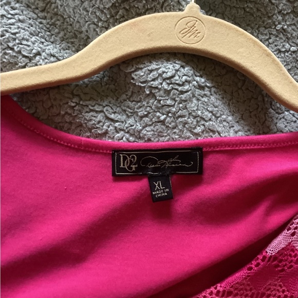 Layered tank - Picture 2 of 3